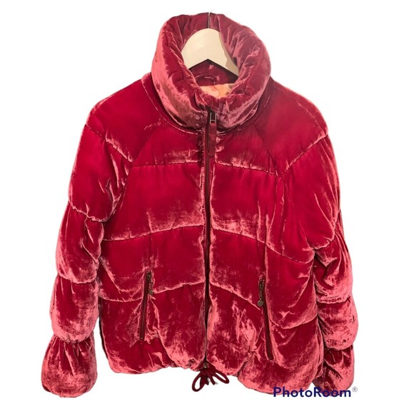 Odd Molly Jackets & Blazers - Odd Molly Velvet Puffer Jacket Fuchsia Pink Coat Womens Size 2 Medium